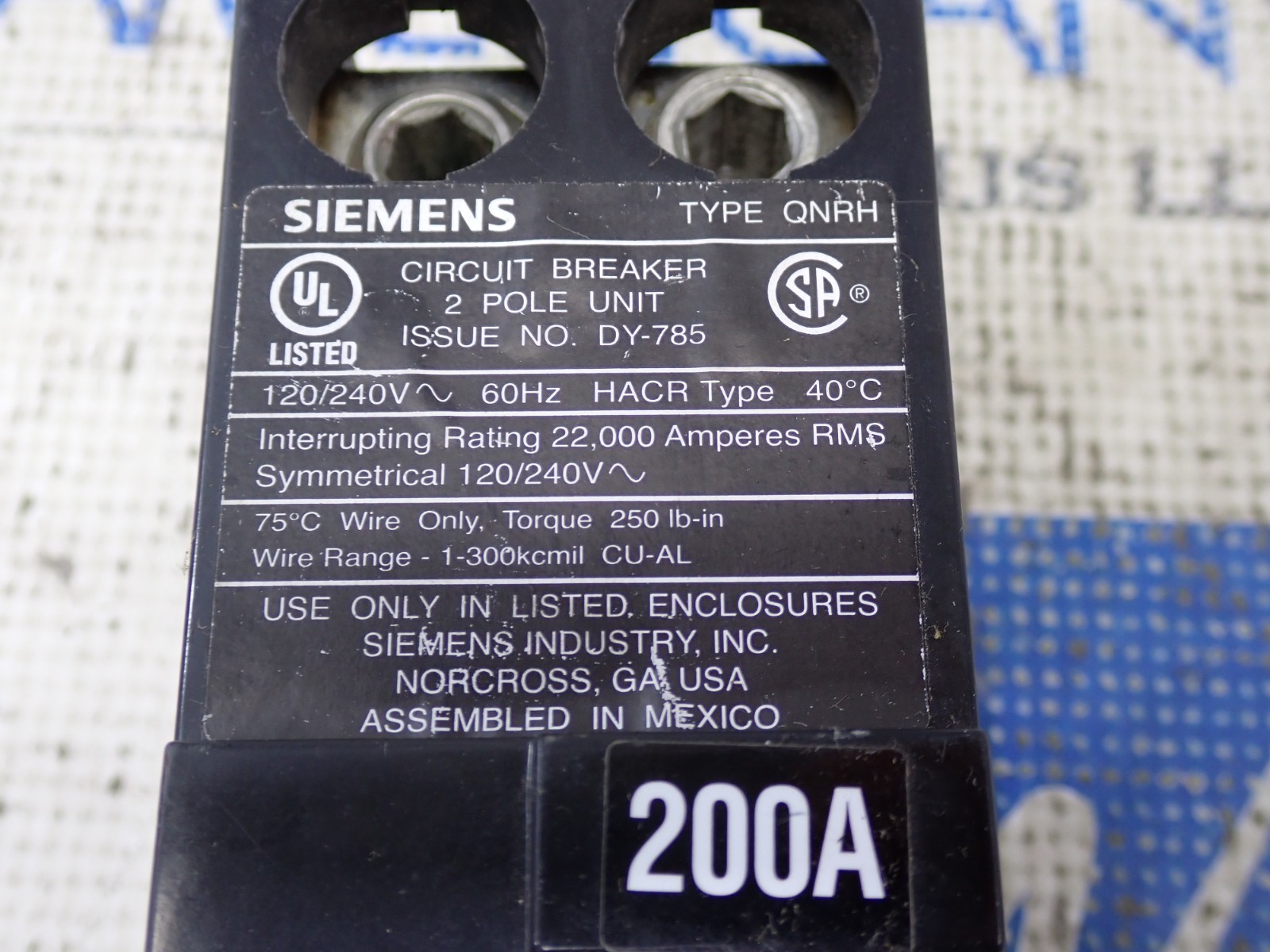 Siemens QN2200RH 200 Amp 120/240V 2 Pole 22KA Circuit Breaker tested