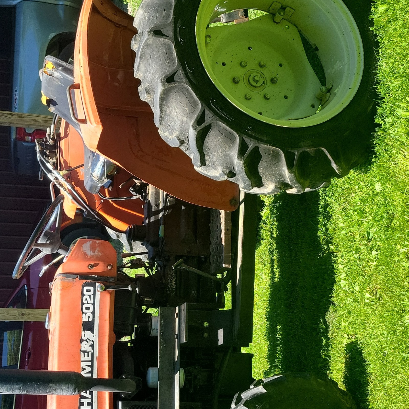 Allis-Chalmers 5020 Farm Tractor, Model 5020, MPN 5020 – Allis-Chalmers