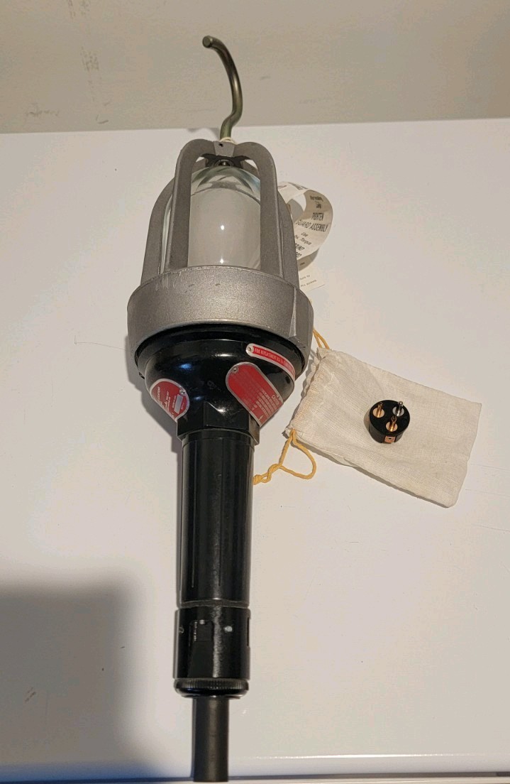 Appleton Electric EHL 100N Portable Hazardous Location Light Class I Div 1 100W