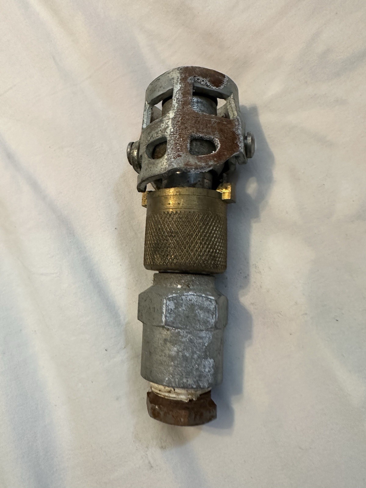 pneumatic quick disconnect valve coupling