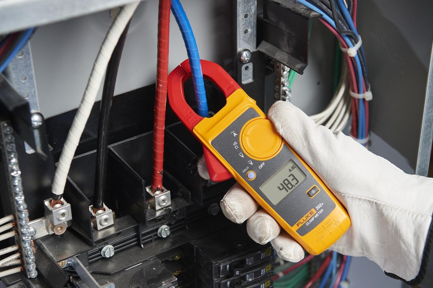 FLUKE 302+ AC400A Clamp Meter Tester AC/DC Volt Amp Multimeter Average value NEW