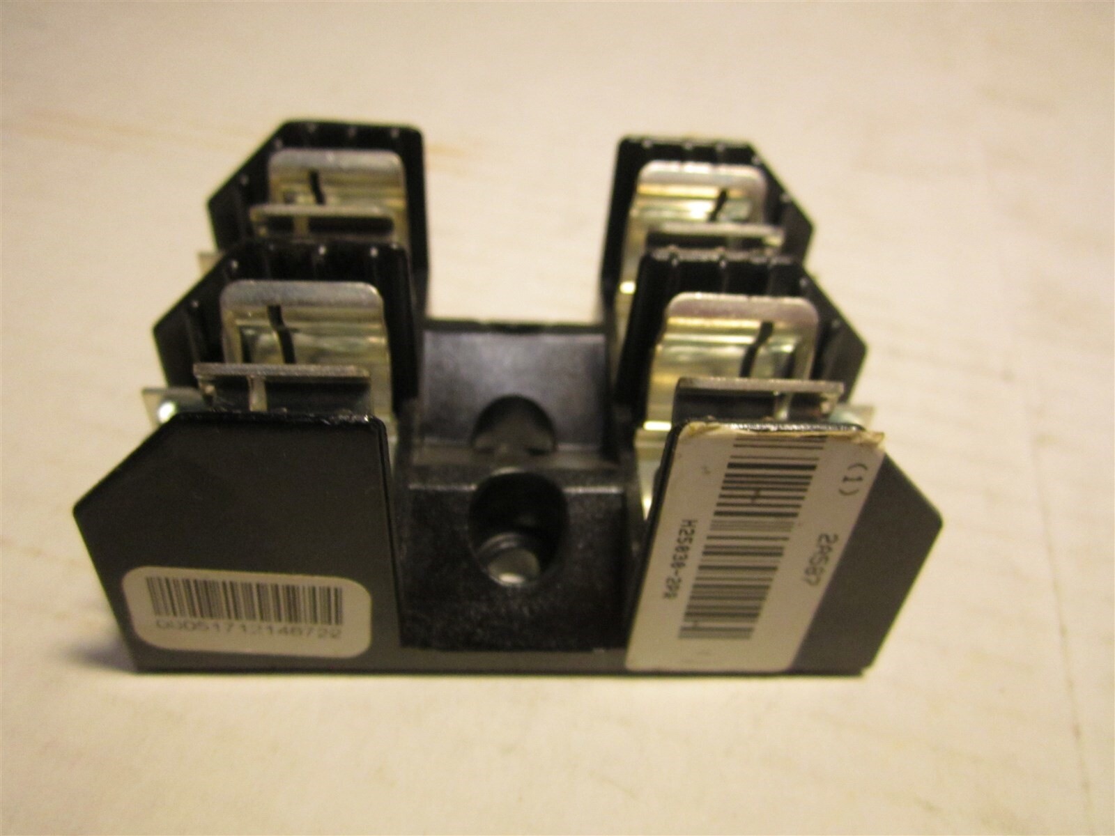 Bussmann H25030-2PR Fuse Block, 30 A, 250V 18 to 10 Cu 3.03″ x 2.05″ x 1.41″