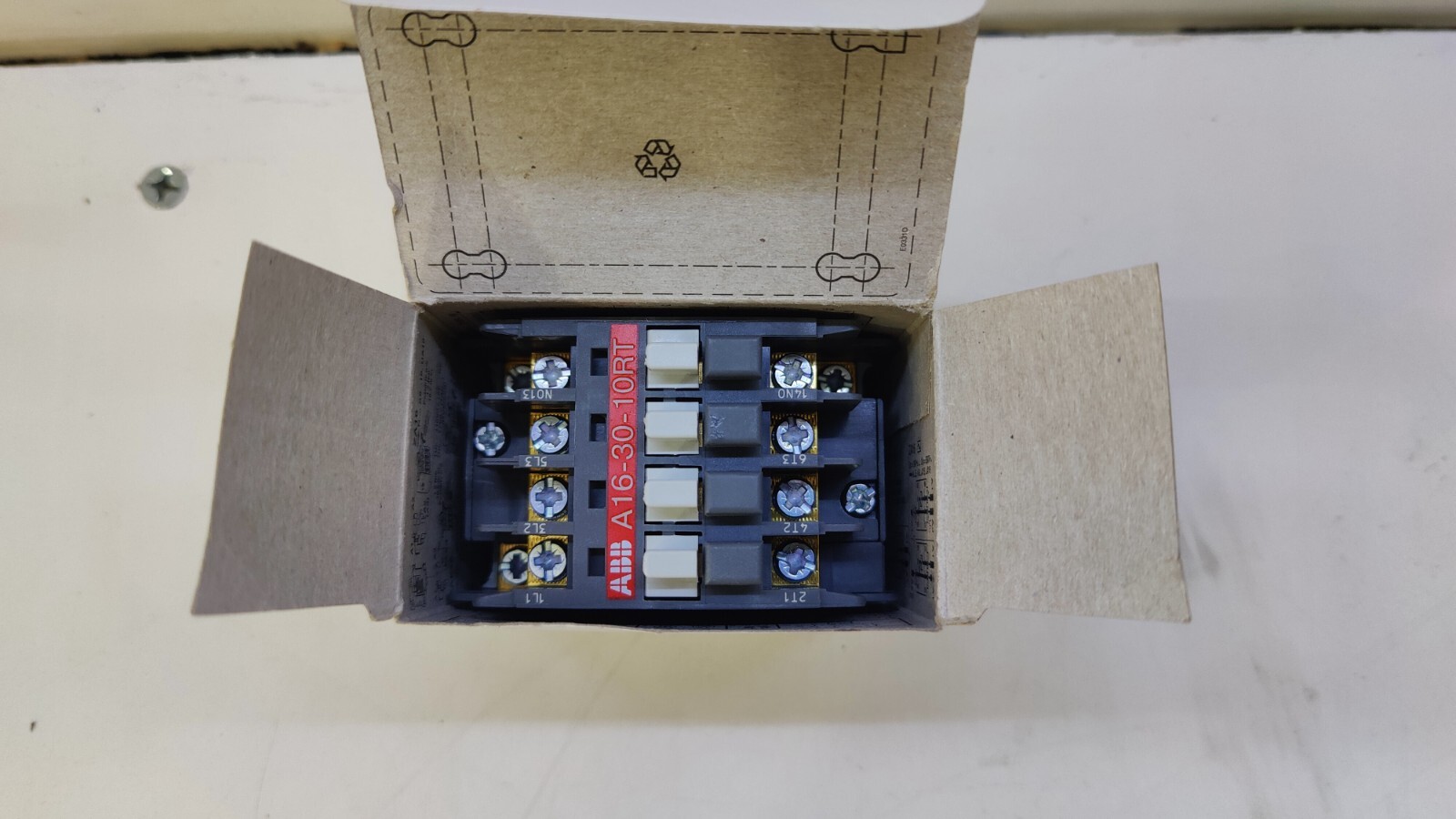 NEW ABB Contactor A16-30-10RT 1SBL181010R8410 110-120V 60Hz 3 Phase