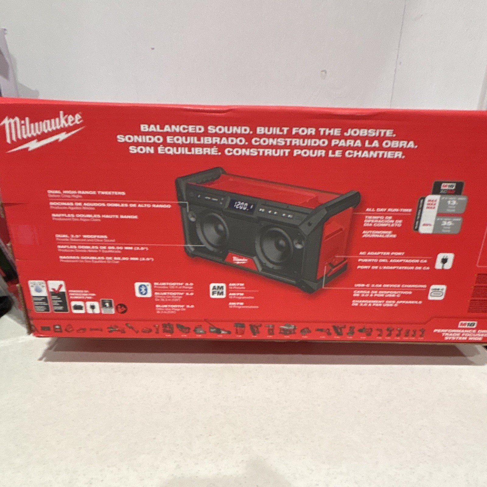 Milwaukee M18 Bluetooth Jobsite Radio Tool-Only M18 2952-20
