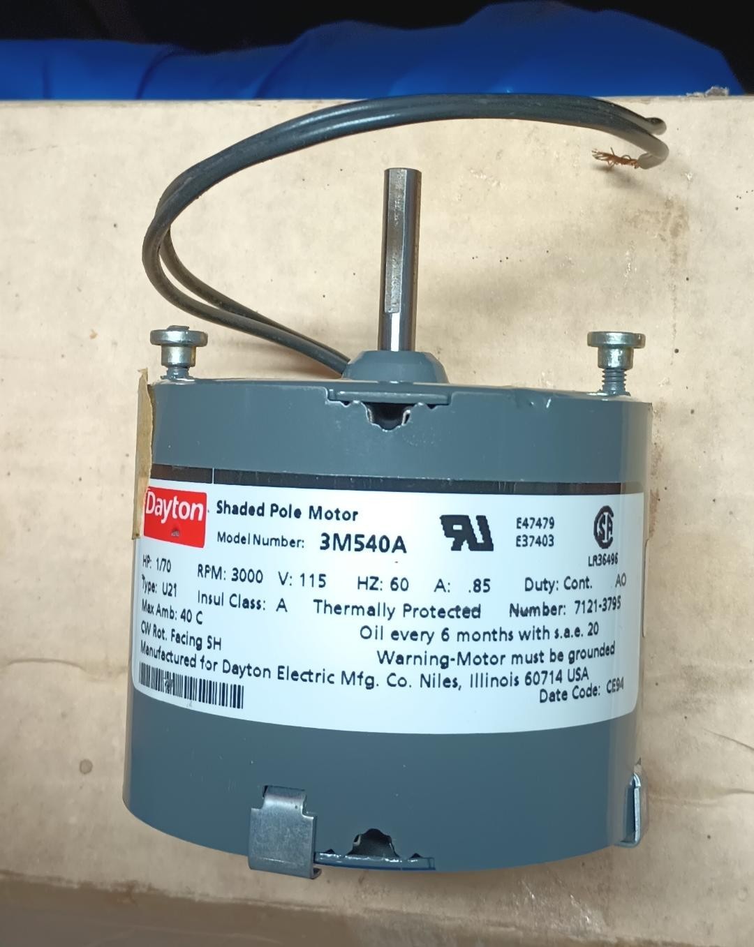 Dayton 3M540A HVAC Shaded Pole Motor 1/70HP 3000 Rpm 115V