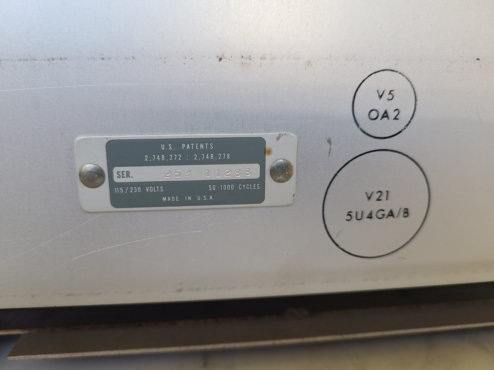 HP 202A Low Frequency Function Generator, Powers Up, Untested