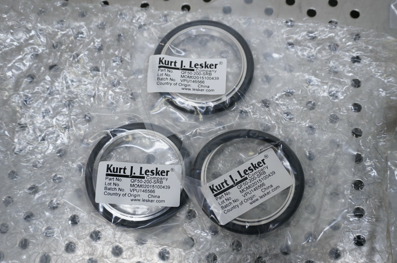 (2 sets) Kurt Lesker Vacuum Clamp – QF50-200-CS w/ SRB centering ring