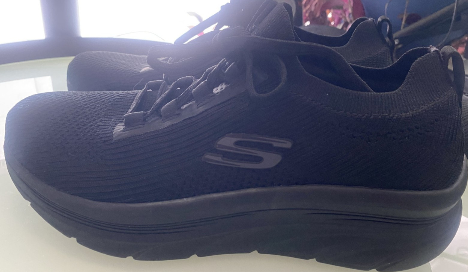 Skechers Work Relaxed Fit D’Lux Walker SR – Ozema | Women’s Size 9 | Non Slip