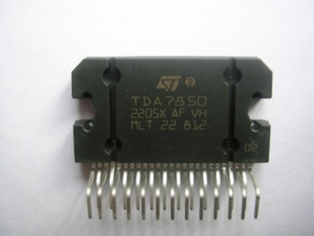ST TDA7850A ZIP 4x50W MOSFET quad bridge power amplifier USA ship @zx