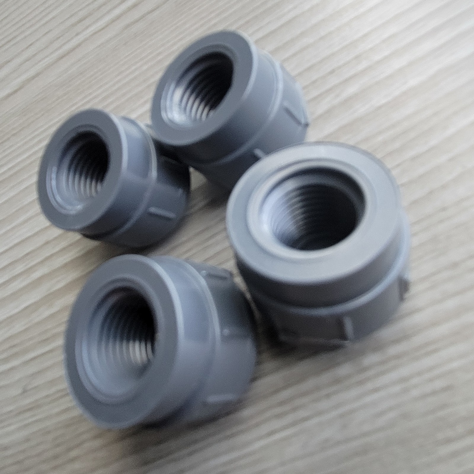 Lot Of 4 – GF+ Georg Fischer 1/4″ PVC SCH 80 NPT Threaded Pipe Cap New