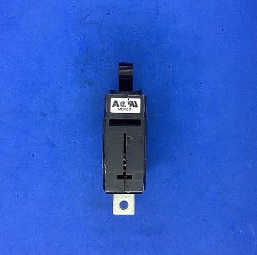 Airpax UPG IEG1 15A Marine Circuit Breaker Single Pole AC/DC Panel Mount Spade