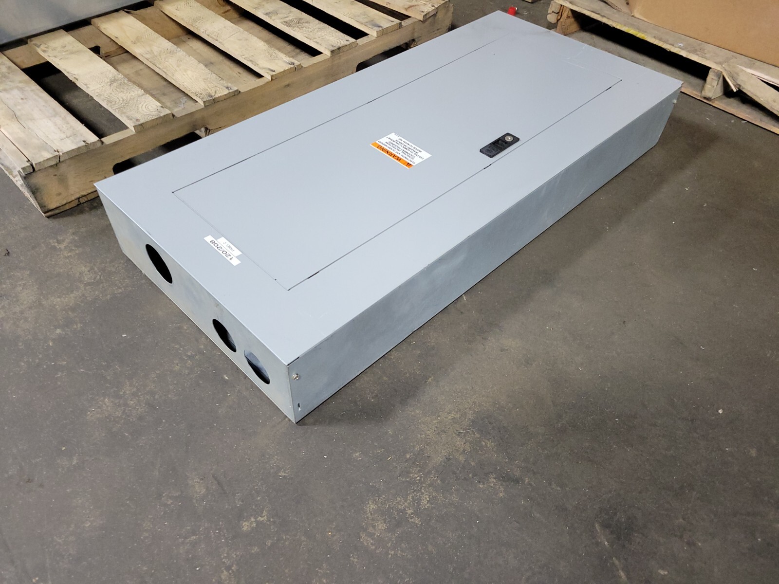 GE AQF3422MBX AXB7 A Series II Panelboard A Series II Panelboard 225 A 208Y/120V