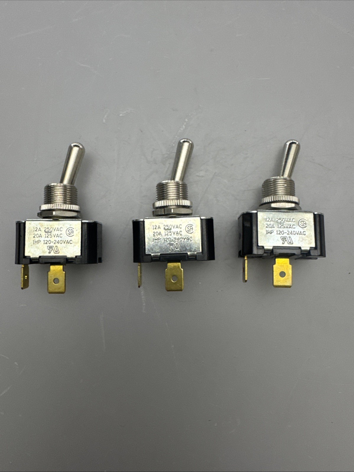 Lot of 3 ON-OFF Toggle switch SPST Carling 12A/20A-120V/20V 1HP