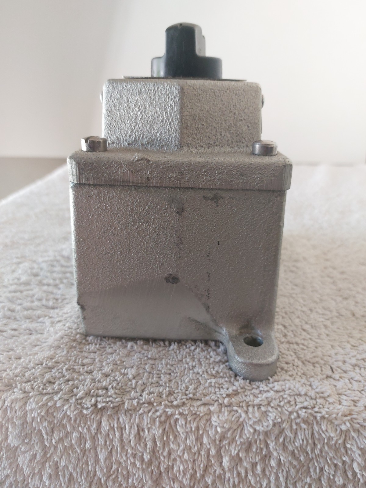 CROUSE-HINDS EDS21273 HOA 3-POSTION SEL SWITCH