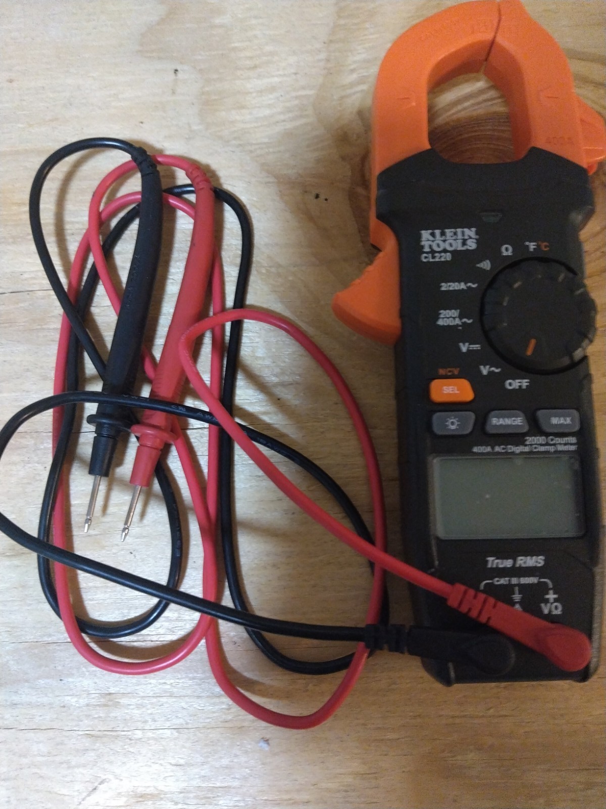 Klein Tools CL220 Auto-Ranging Digital Clamp Meter (CL220)