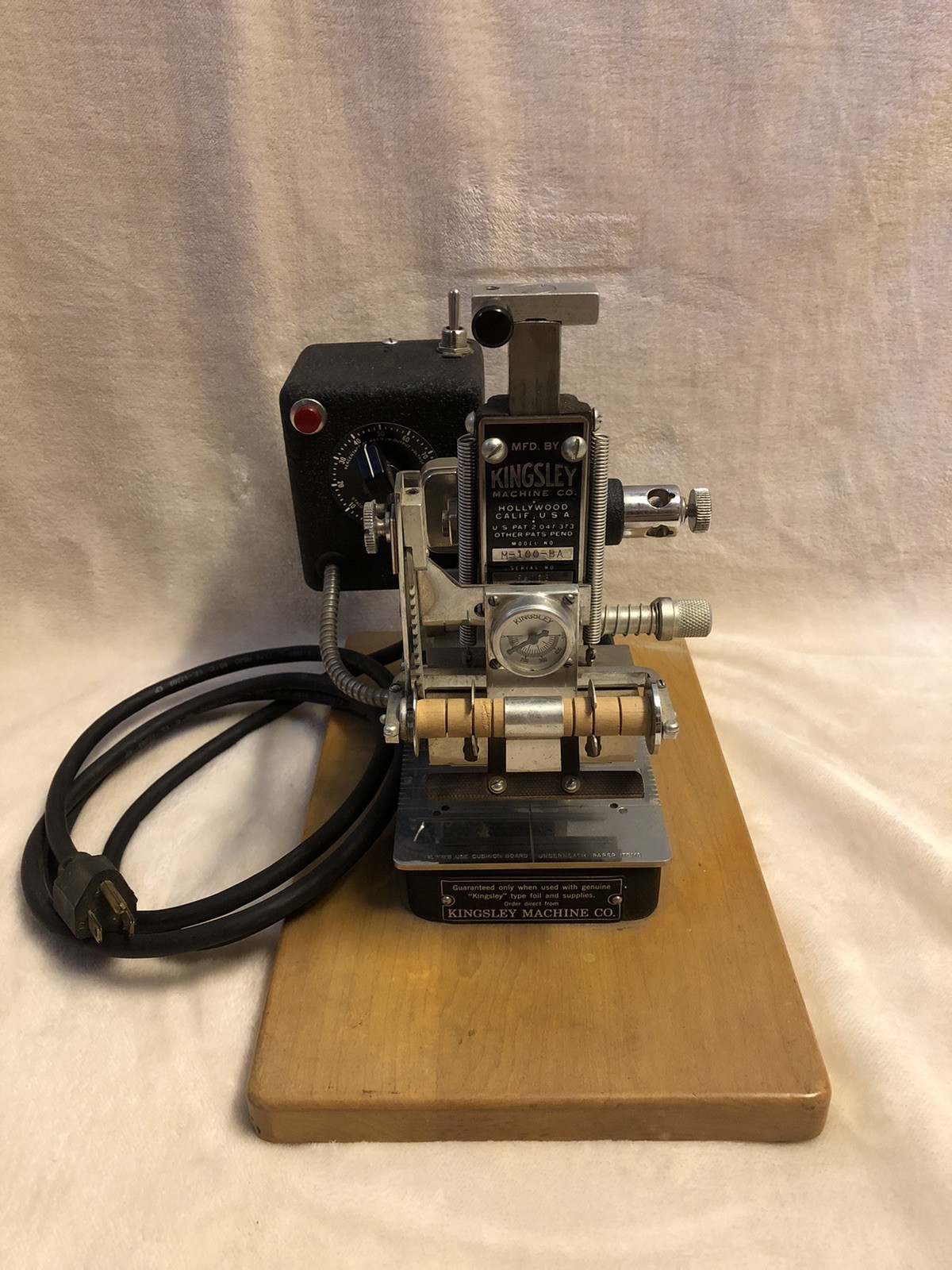 Kingsley Model M-100-BA Hot Foil Stamp Press Machine (Works) No Handle Or Stamps
