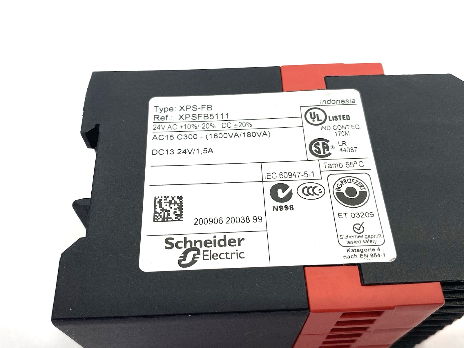 Schneider Electric XPSFB5111 Preventa Safety Relay 300V 2.5A