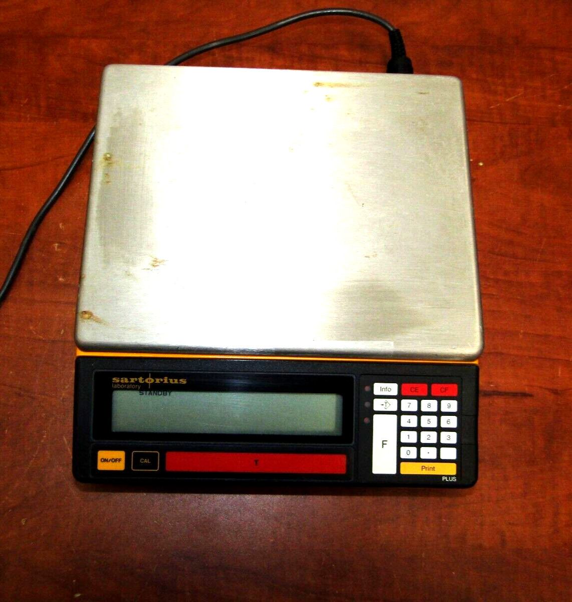 Sartorius Laboratory L2200 S+ Balance