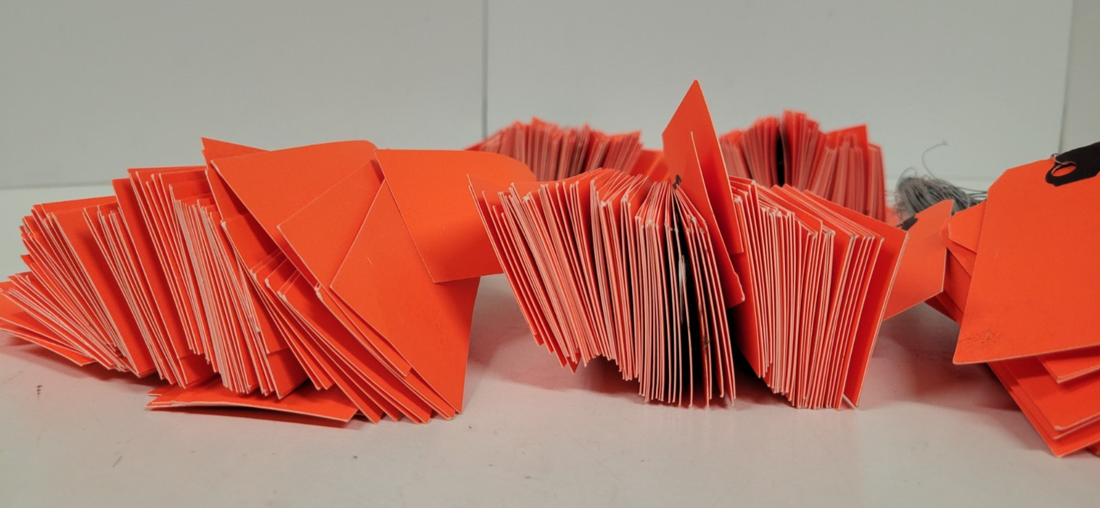 475 Orange Tags with Wire 3-1/4″ x 1-5/8″ Inventory Shipping Hang Tags