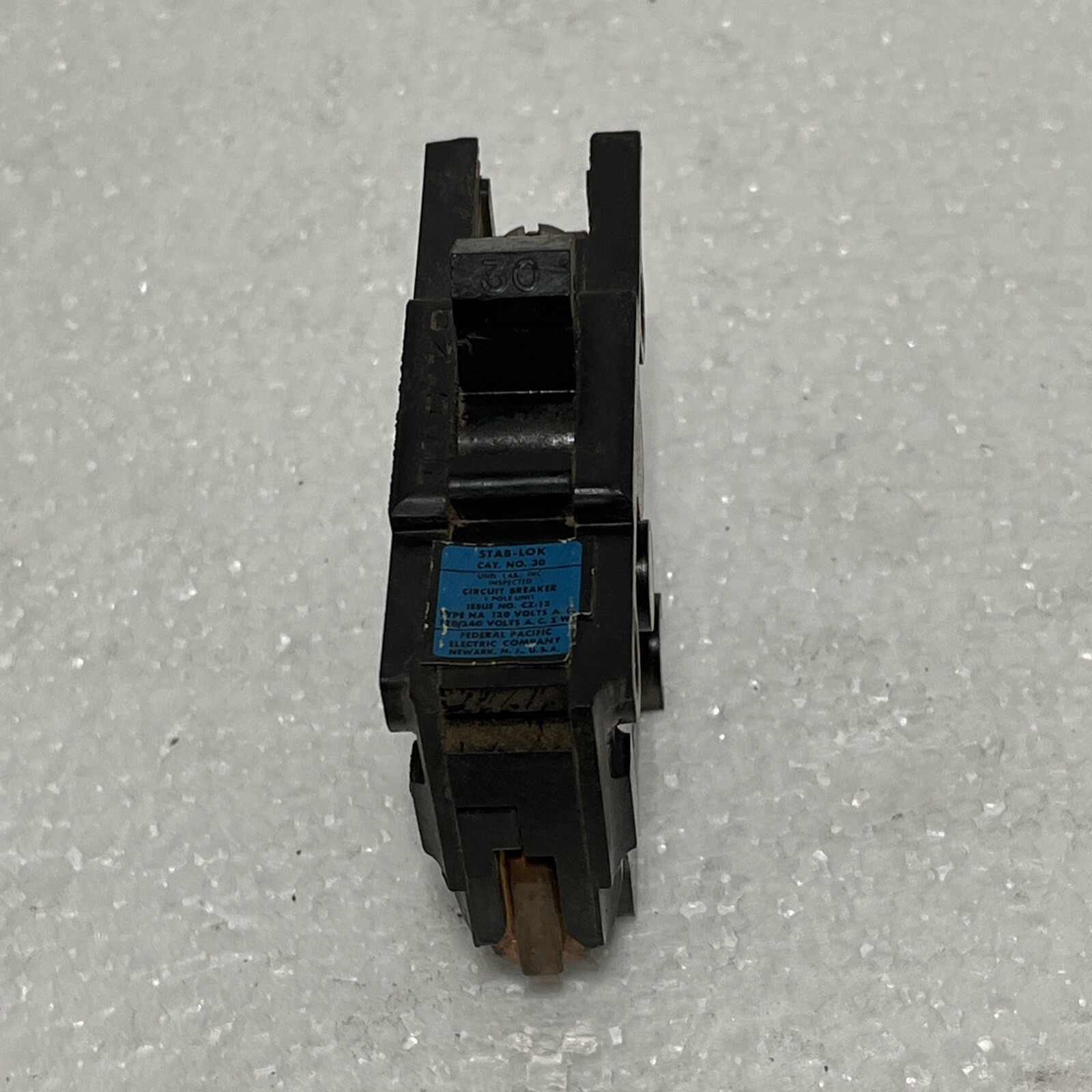 STAB-LOK PLUG IN CIRCUIT BREAKER 30 AMP, 1 POLE.