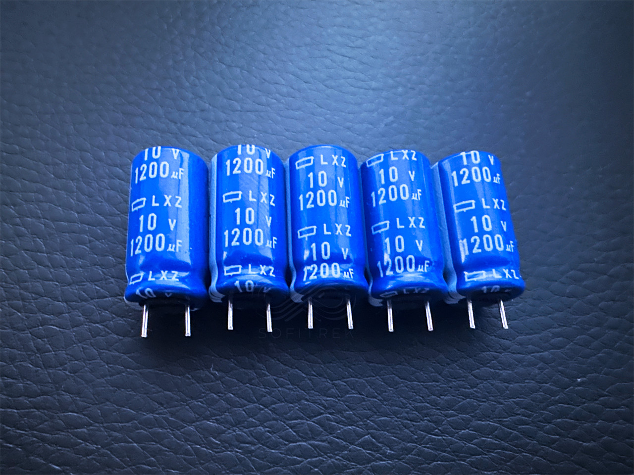 10Pcs ELXZ100EC3122MJ20S ChemiCon 1200uF 10V 10x20mm PC-Pin Capacitor