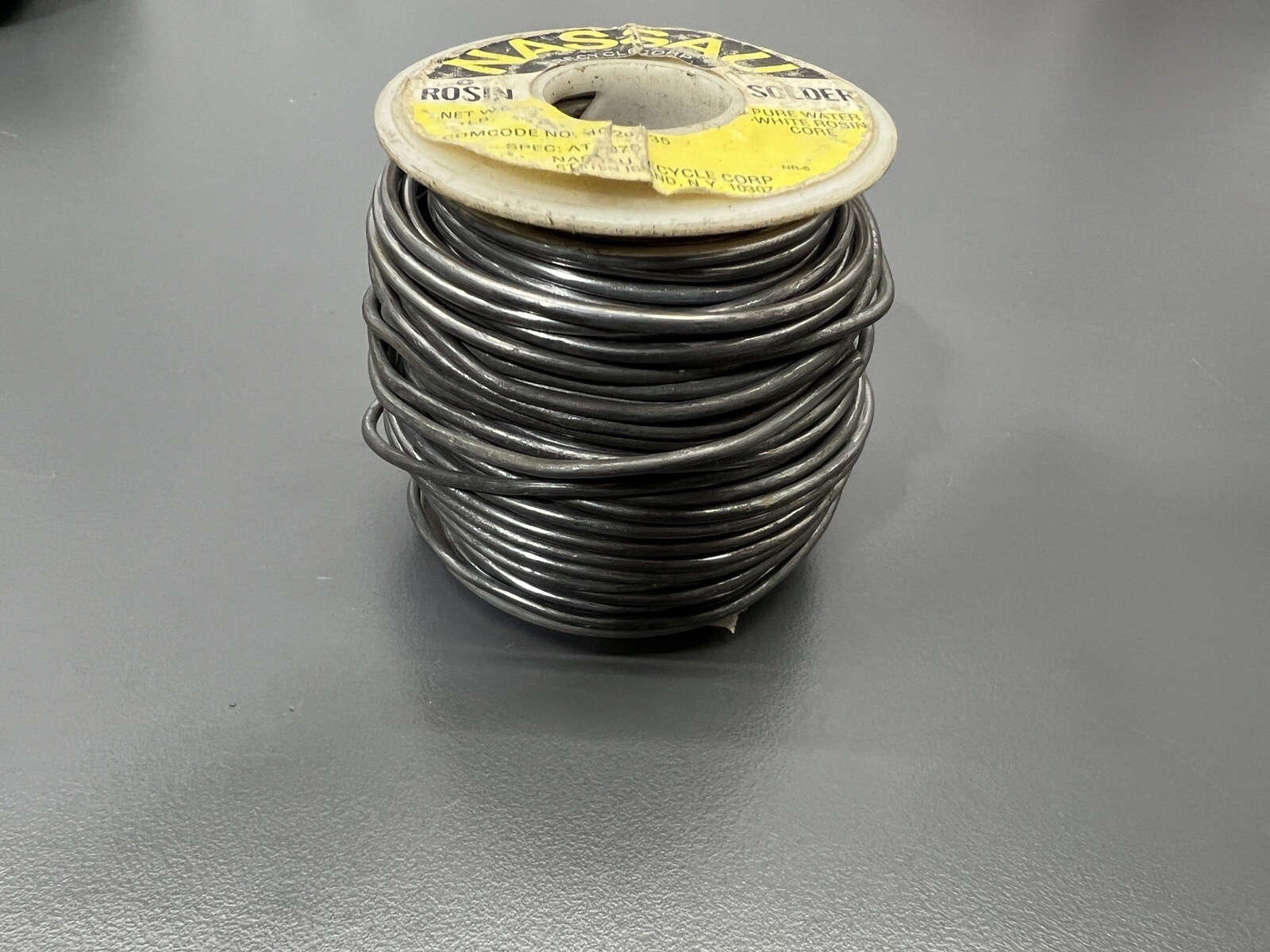 16.4 OZ. ROLL NASSAU SPEC AT 7076 PURE WATER WHITE .070 DIA C ROSIN CORE SOLDER