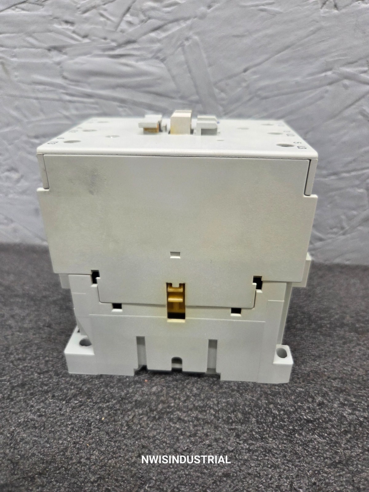 Allen Bradley Contactor, 100-C85*00 Series A, 120 Volt AC coil, 100 Amp, 3-pole
