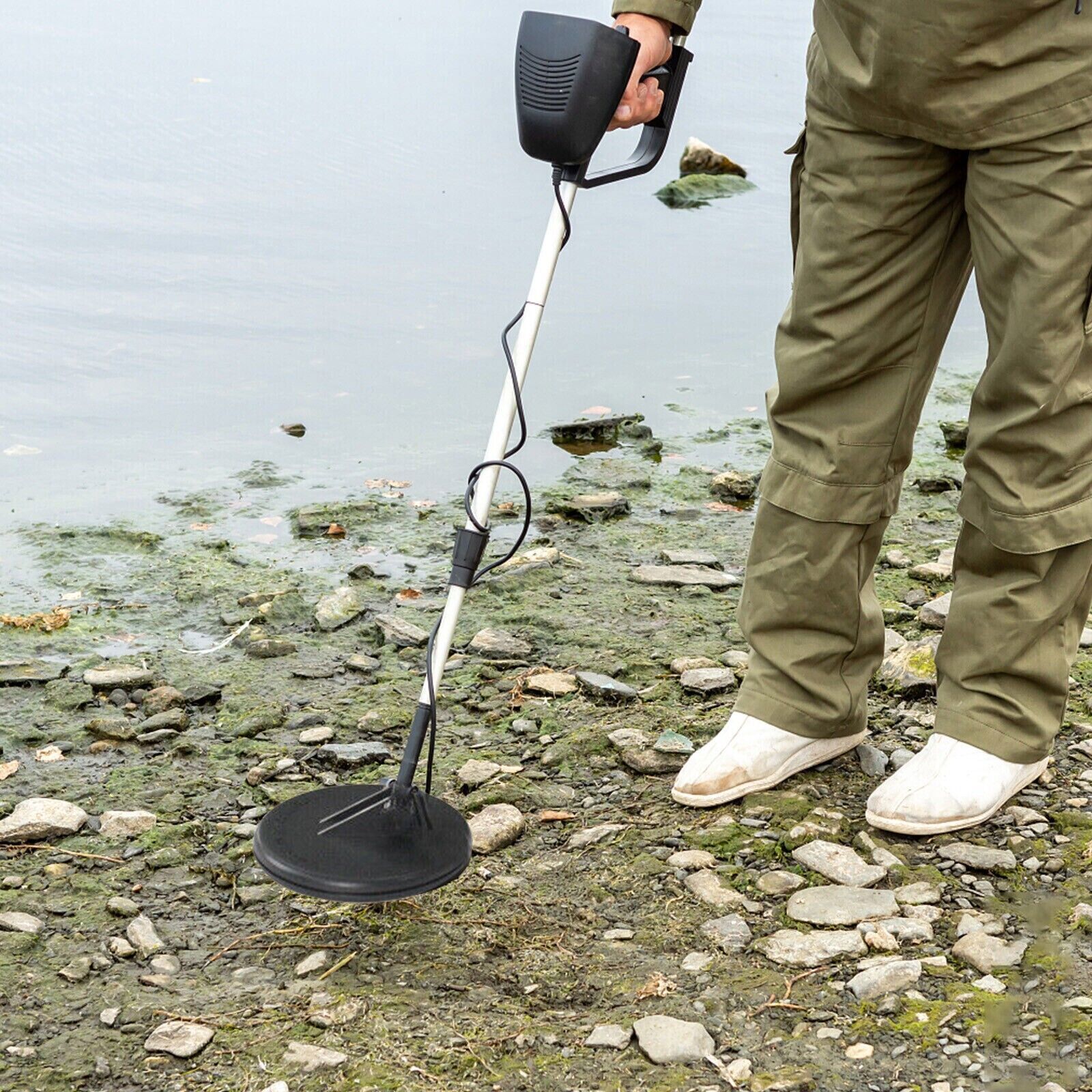 Waterproof LCD Metal Detector, Deep-Sensitive Search for Coins, Jewelry & Relics