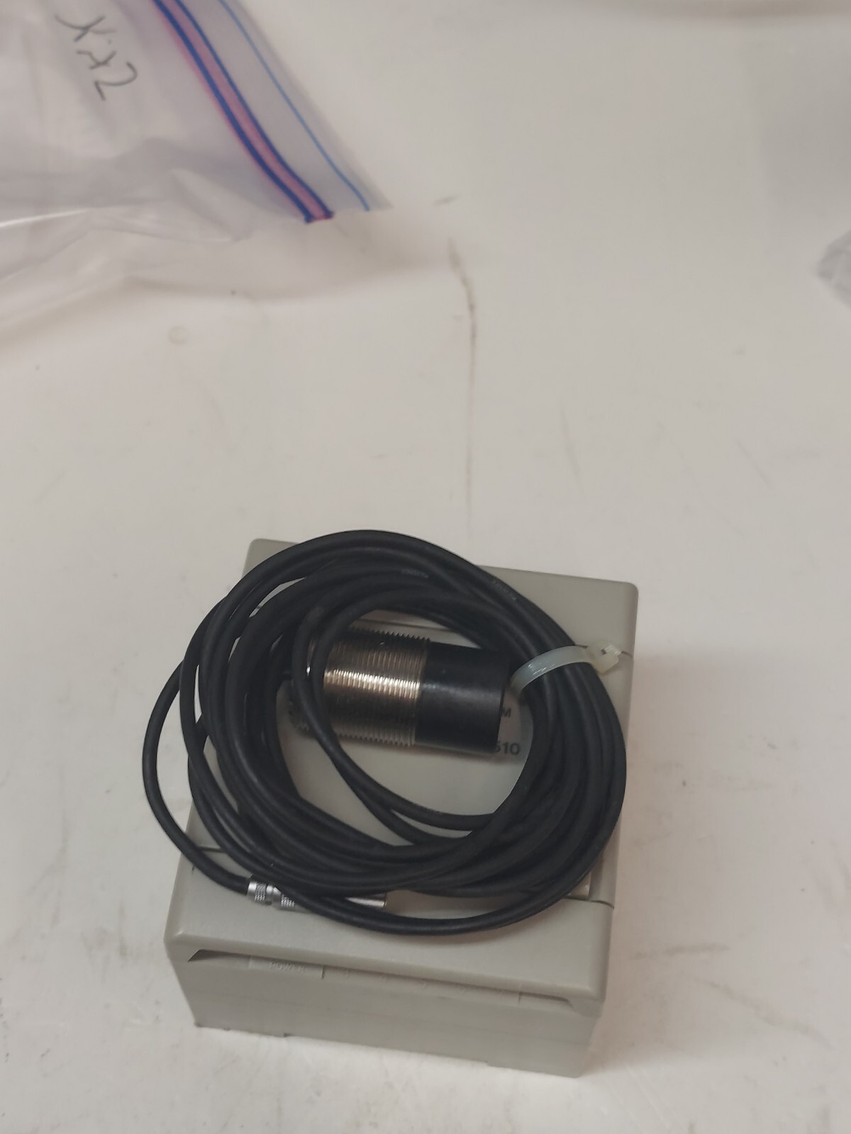 EX-500 510 + EX-022 KEYENCE CONTROLLER + SENSOR HEAD USED EXCELLENT CONDITION