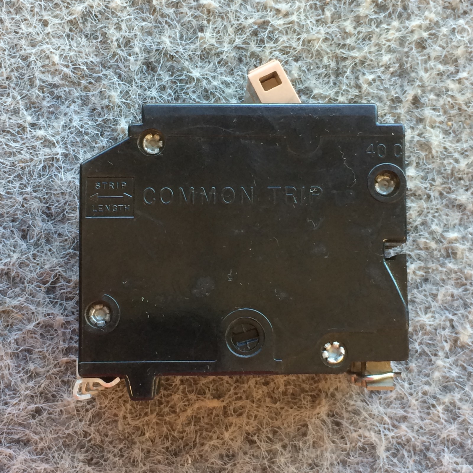 Eaton Cutler Hammer 30Amp 2 Pole Circuit Breaker CH230 METAL FOOT (Half Notch)