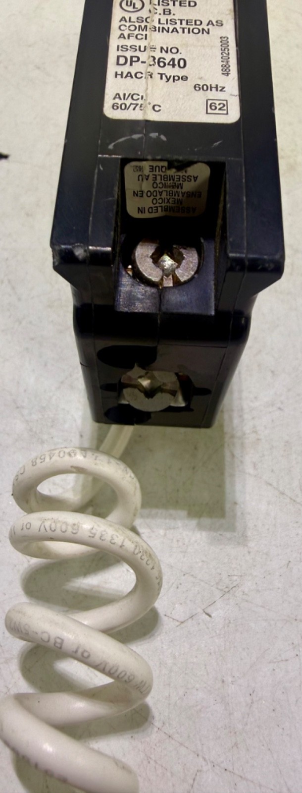 1x Square D HOM115CAFI Mini Circuit Breaker