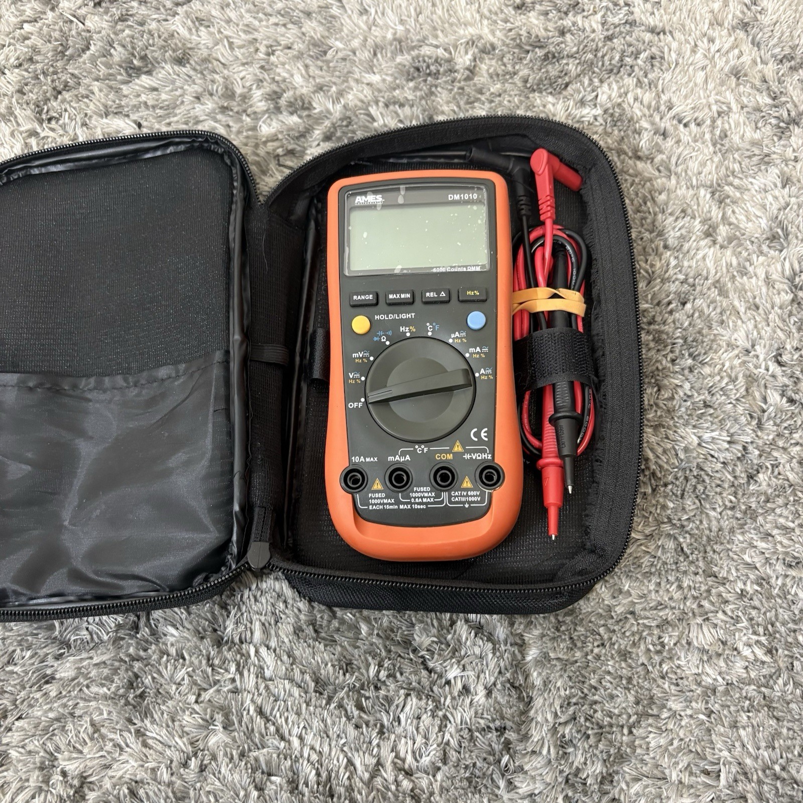 AMES DM1010 Professional Commercial and Residential Multimeter w/ Case