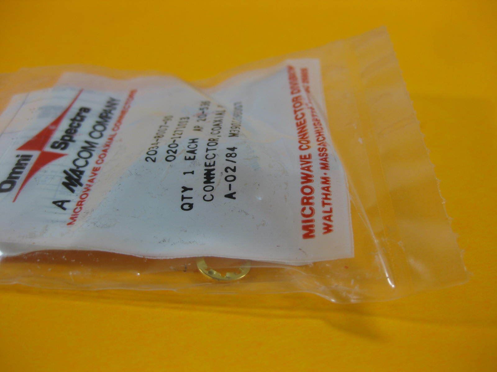 Omni Spectra Microwave Connector Coaxial RF — 2034-8007-90 — New