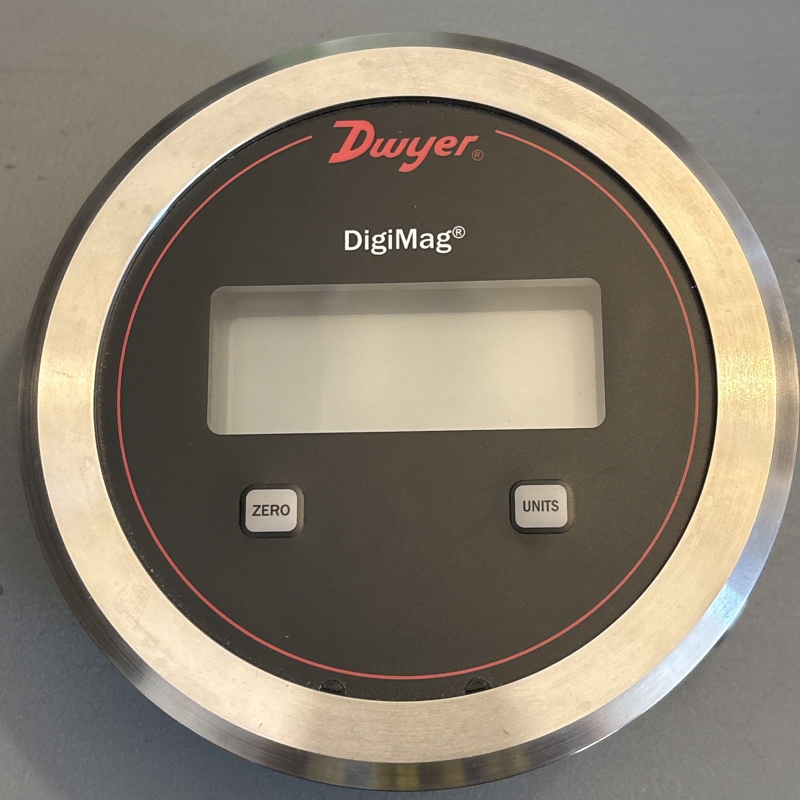Dwyer DigiMag DM-202-FC-SS Digital Differential Pressure Gauge DM-202