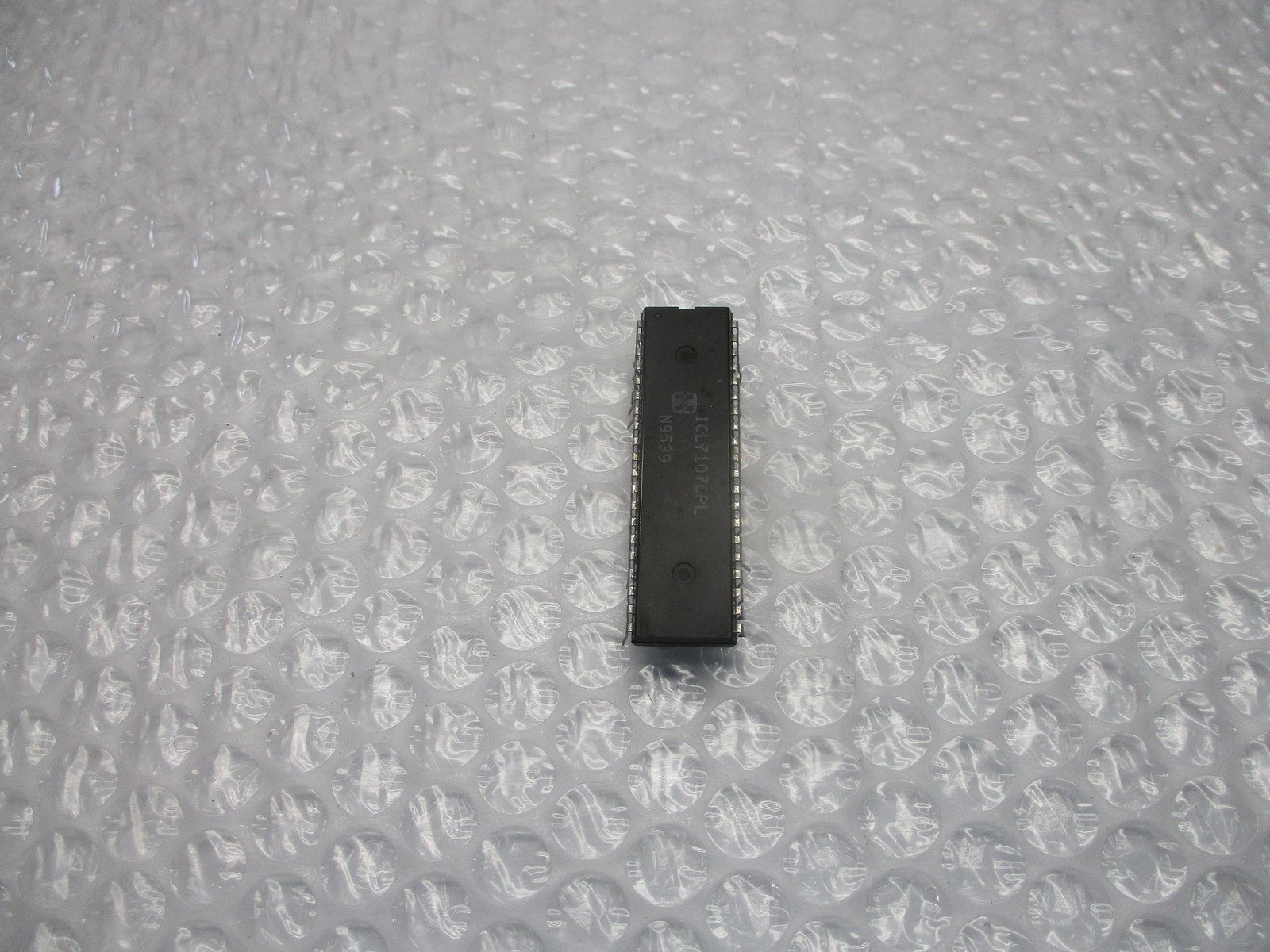 INDUSTRIAL SPARE ICL707CPL INGRATED CIRCUIT NSNP