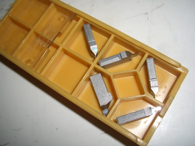 5 pcs CIRCLE MACHINE CMFR-8-031-100-CM1 Grooving Parting Carbide Inserts 59027