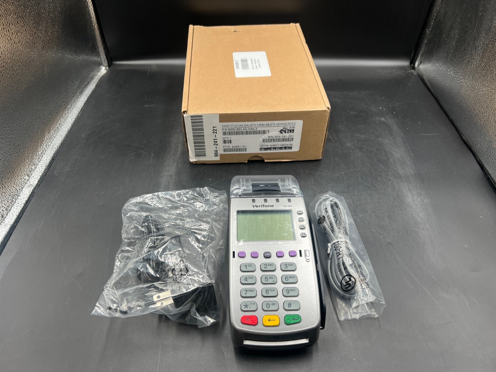 VeriFone VX520 Credit Card Machine Terminal