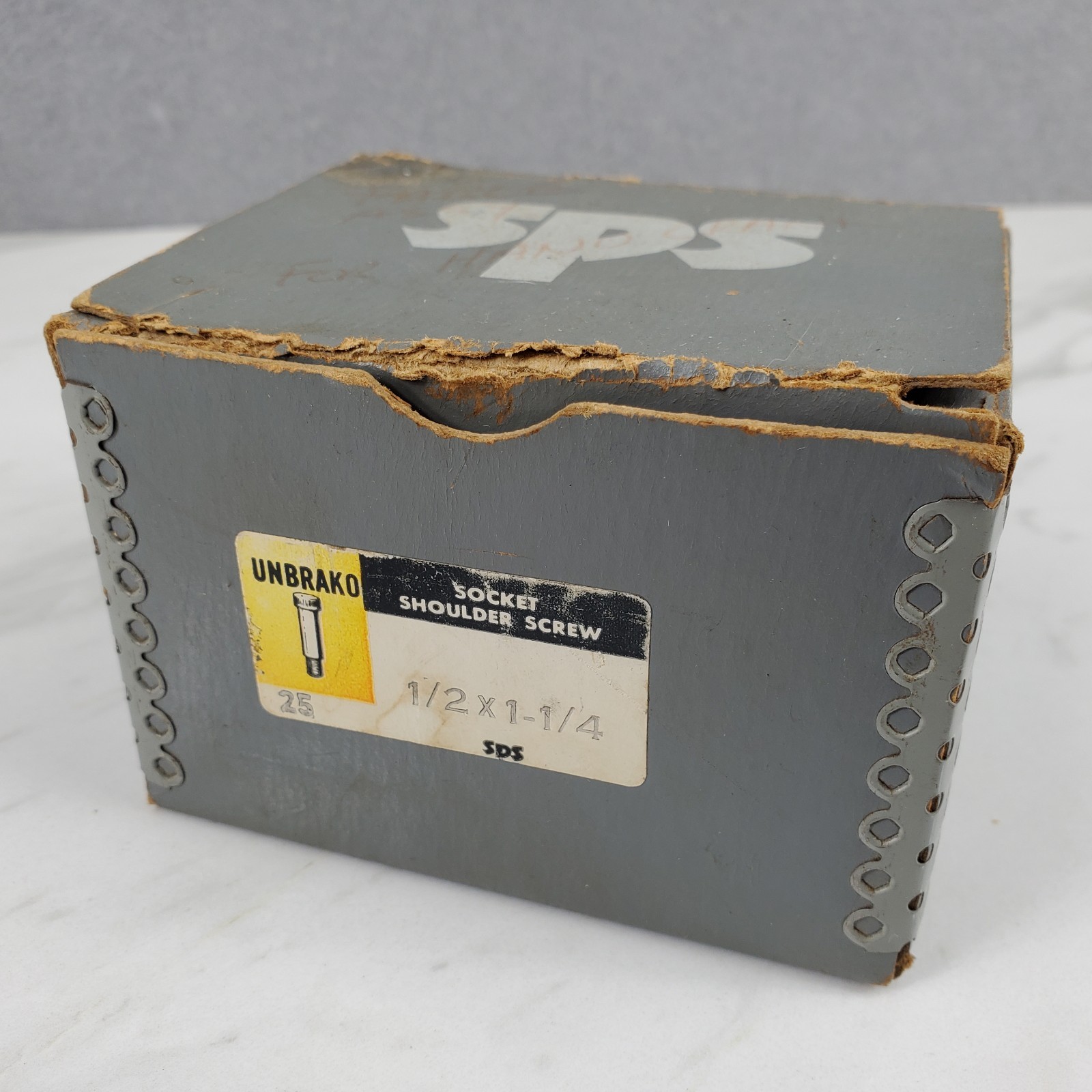 Unbrako 1/2 inch X 1 1/4 inch Socket Head Shoulder Screw 06400 [Lot of 23] NOS