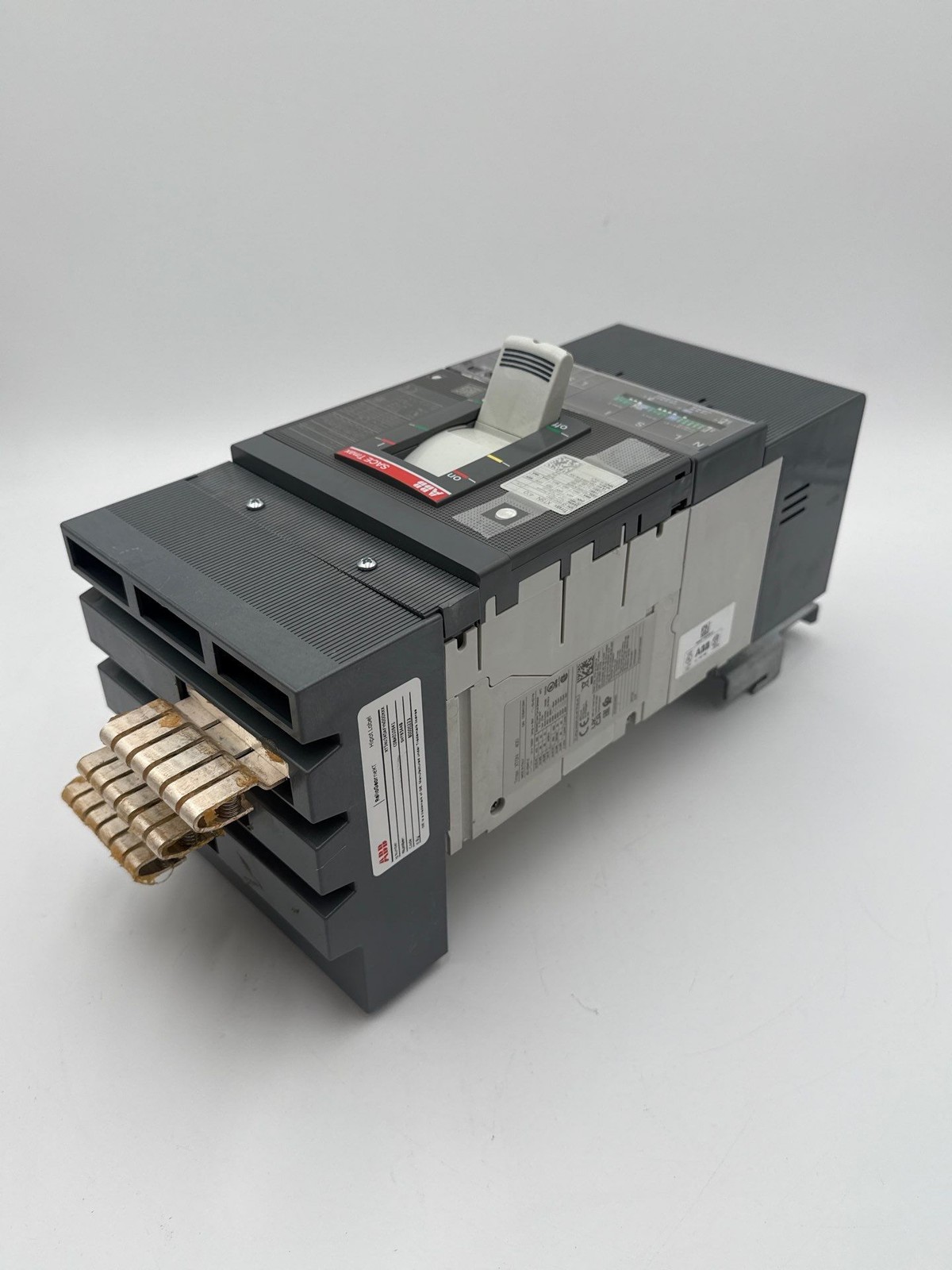ABB XT5NU340AFYN000XXX ReliaGear Circuit Breaker 400A 3P 600V XT5N 400 400 Amp