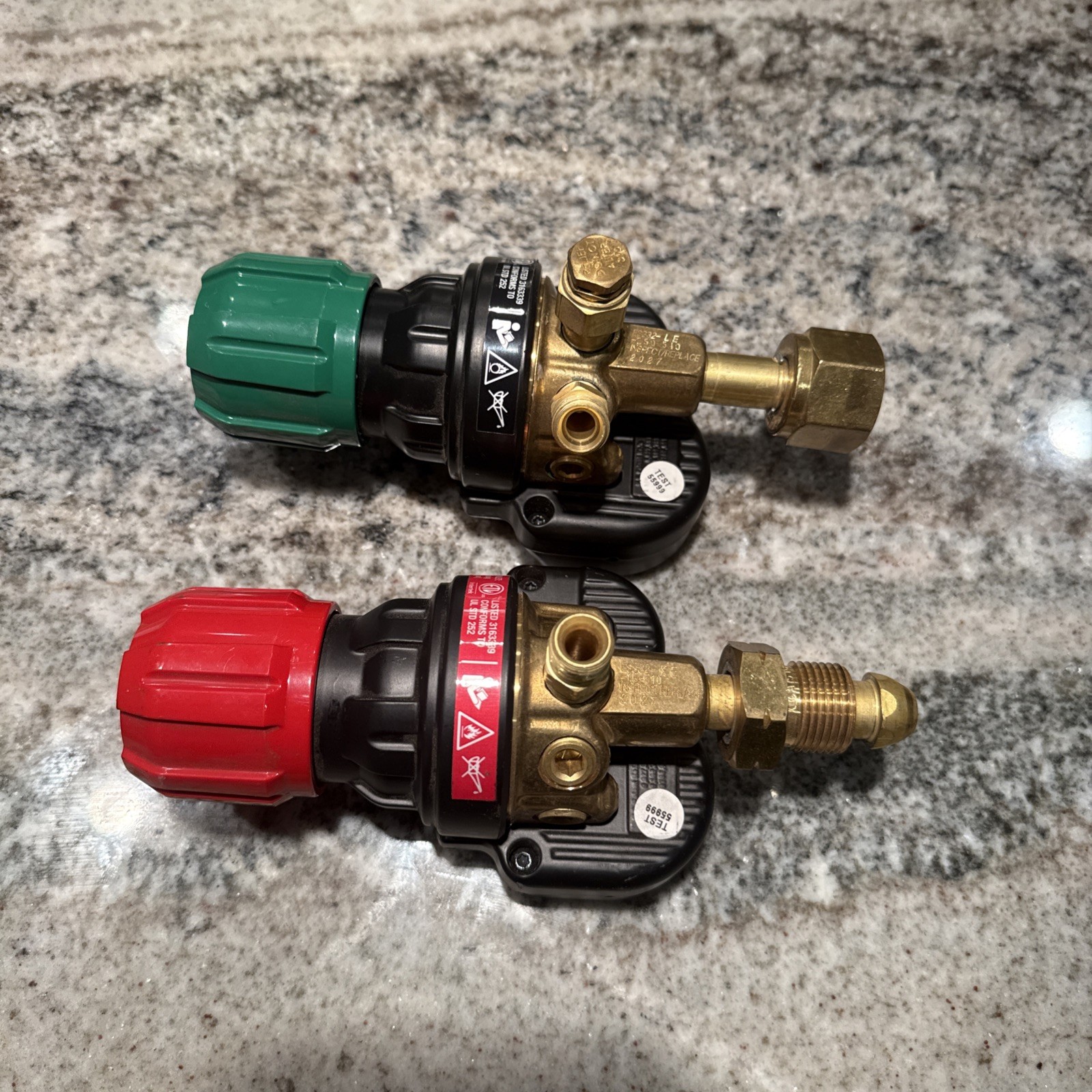 Victor Edge Regulator Set ESS3 2.0 Oxygen Acetylene Cutting Welding Torch