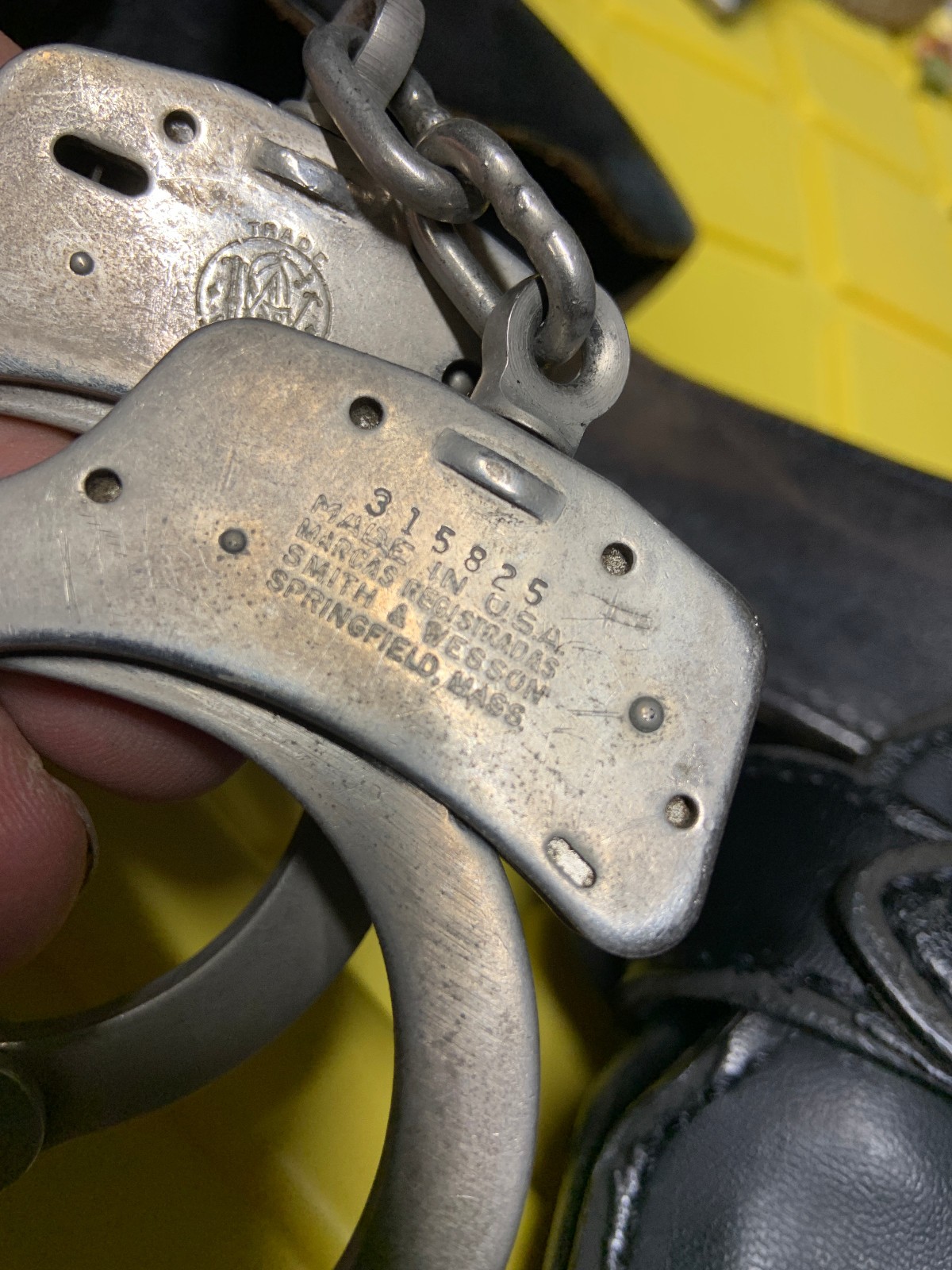 Police Duty Belt – Size 30 w/ Holsters & Cuffs- Bianchi- Safari-Boston #2 No Key