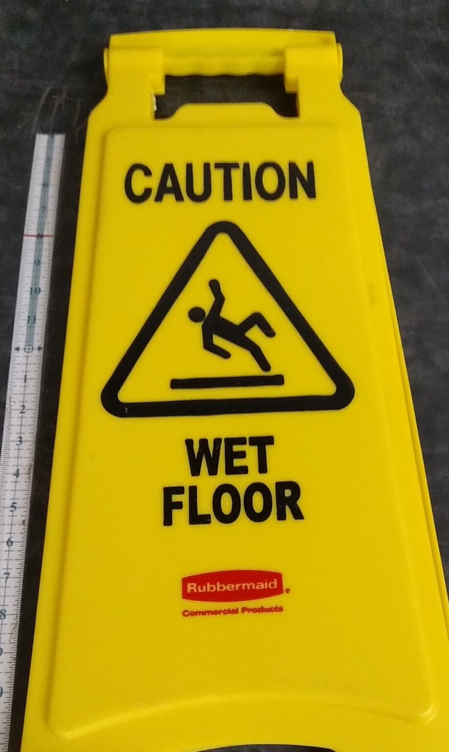 Rubbermaid 611277 «Caution Wet Floor» 2-Sided Floor Sign, Yellow (RCP611277YW)