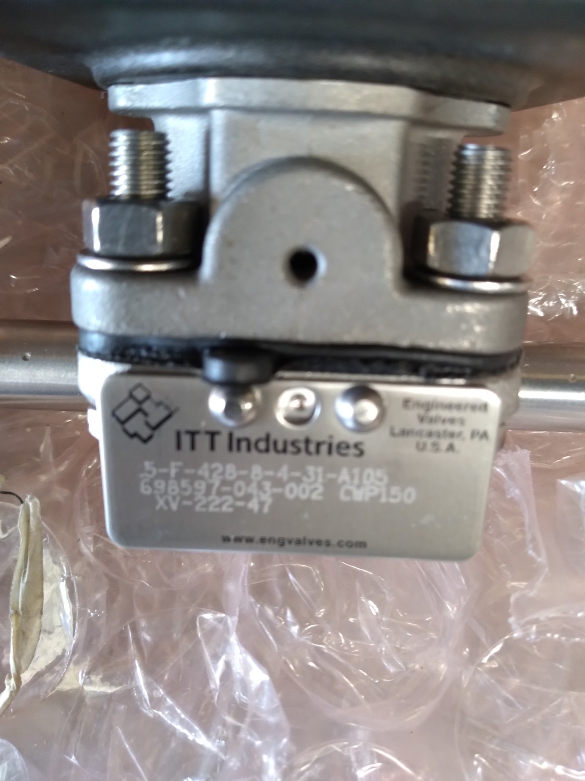 ITT Industries .5-F-428-8-4-31-A105 Forged Valve 1/2 CWP150 Flanged Industrial