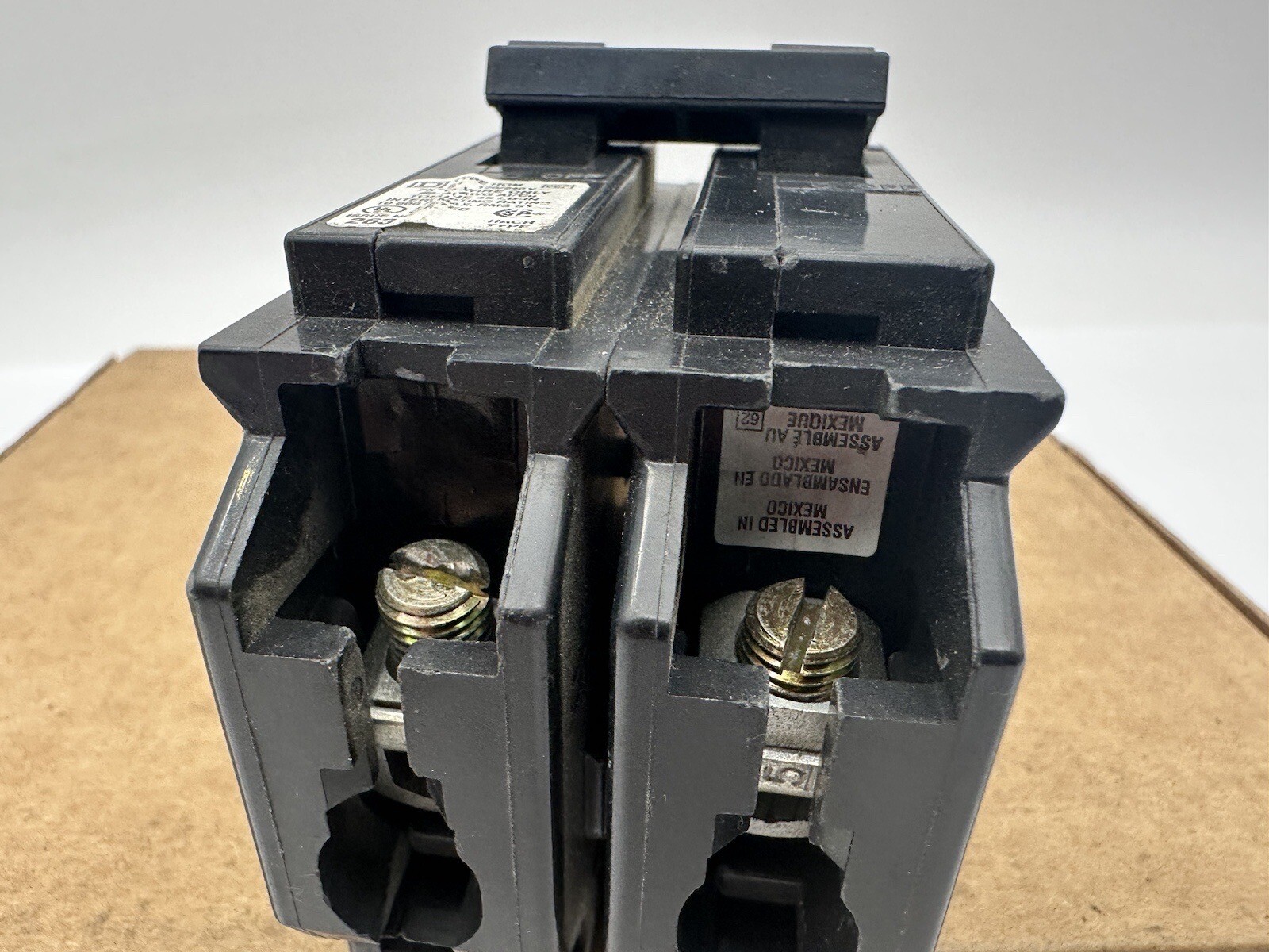 Square D HOM263 HOM 263 Plug-in Mount Circuit Breaker 50 Amp 120/240V EUC