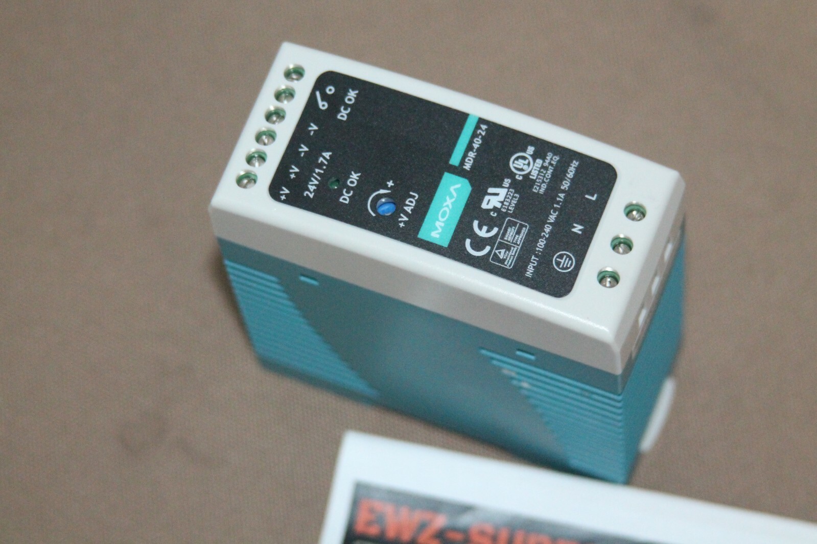 NEW MOXA MDR-40-24 DIN RAIL POWER SUPPLY OUTPUT 24V DC INPUT 85-264VAC