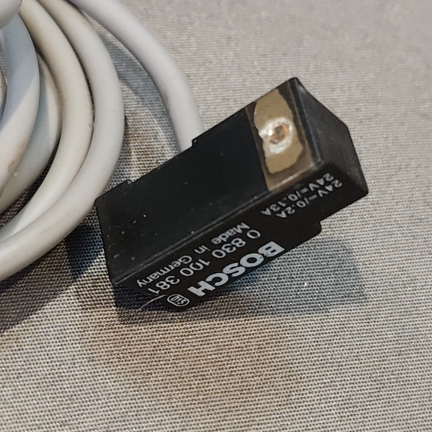 Bosch 0 830 100 381 Cylinder Switch / BOSCH 0830100381