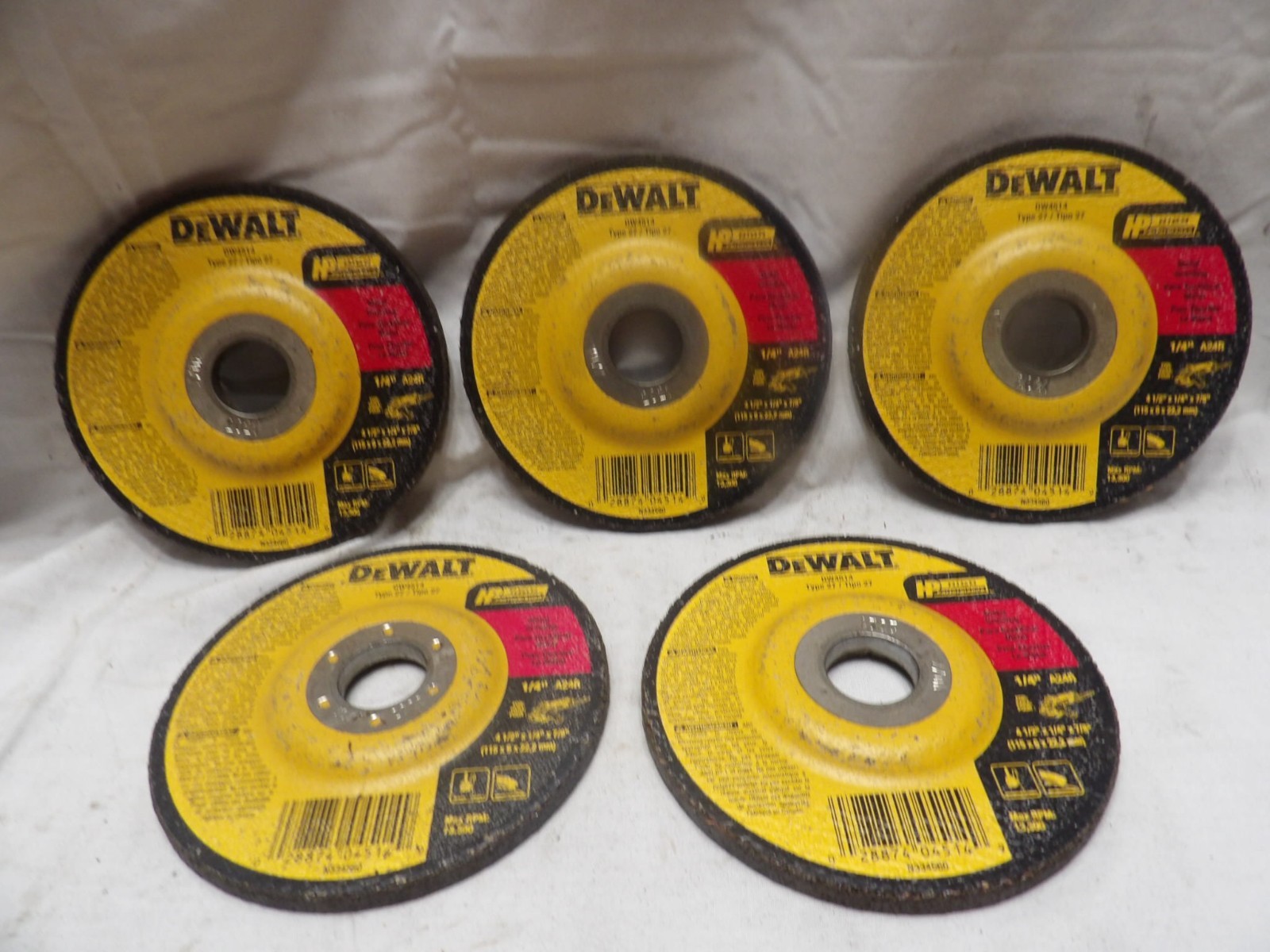 DeWalt Metal Grinding Wheel 4-1/2″ x 1/4″ x 7/8″ DW4514 Max rpms 13,300 (Qty 5)
