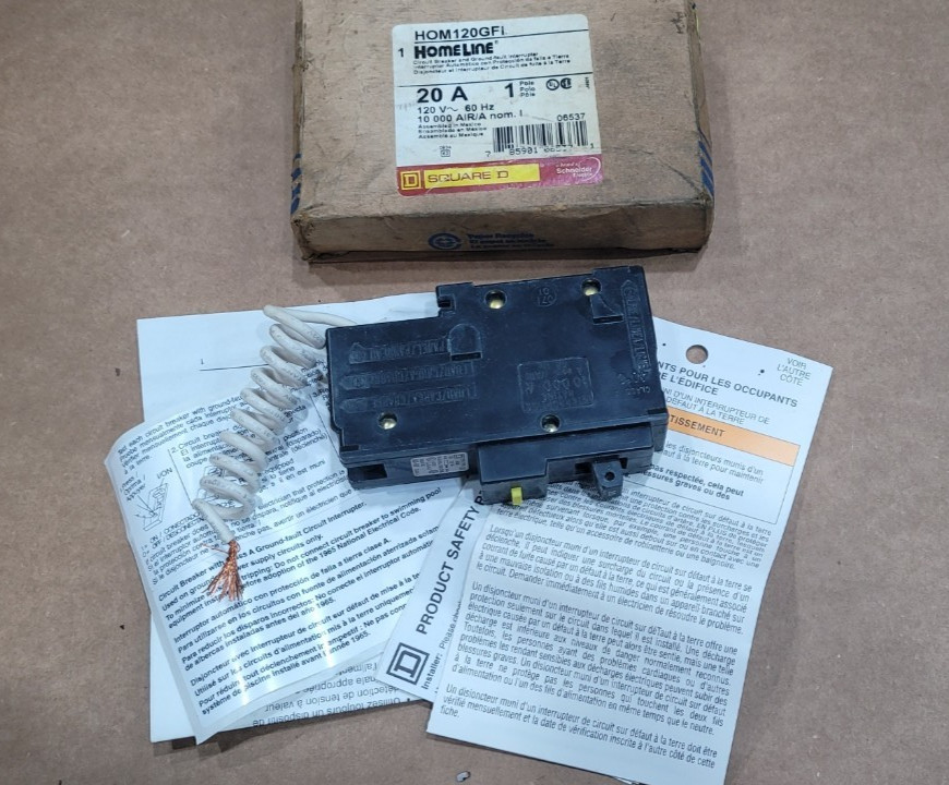 SQUARE D QO120GF1 CIRCUIT BREAKER 20A 120VAC 60HZ 1 POLE Homeline GFCI ground