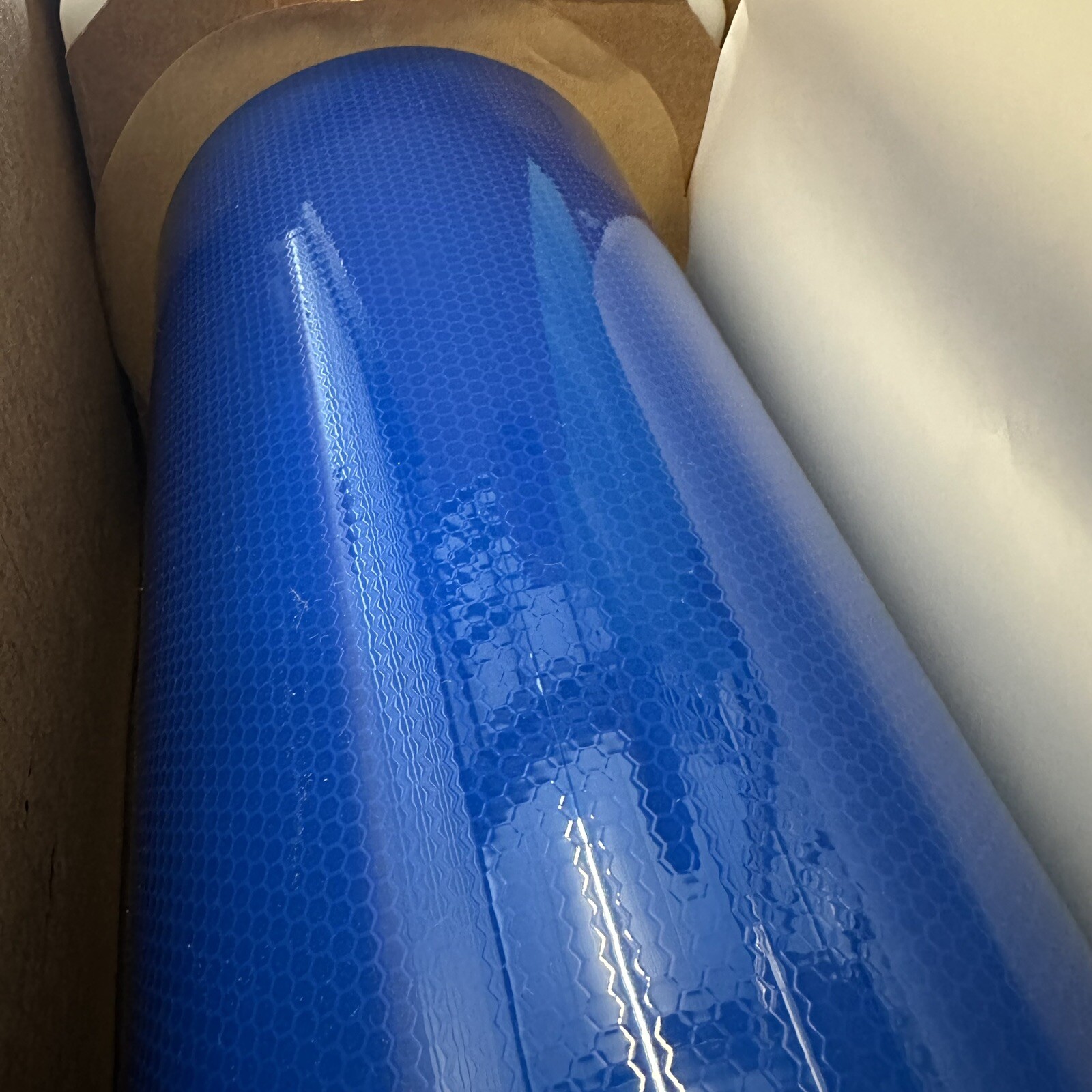 3M 3875 High Intensity Grade Reflective Sheeting PSA Blue 15 in x 50 yd 15″x150′