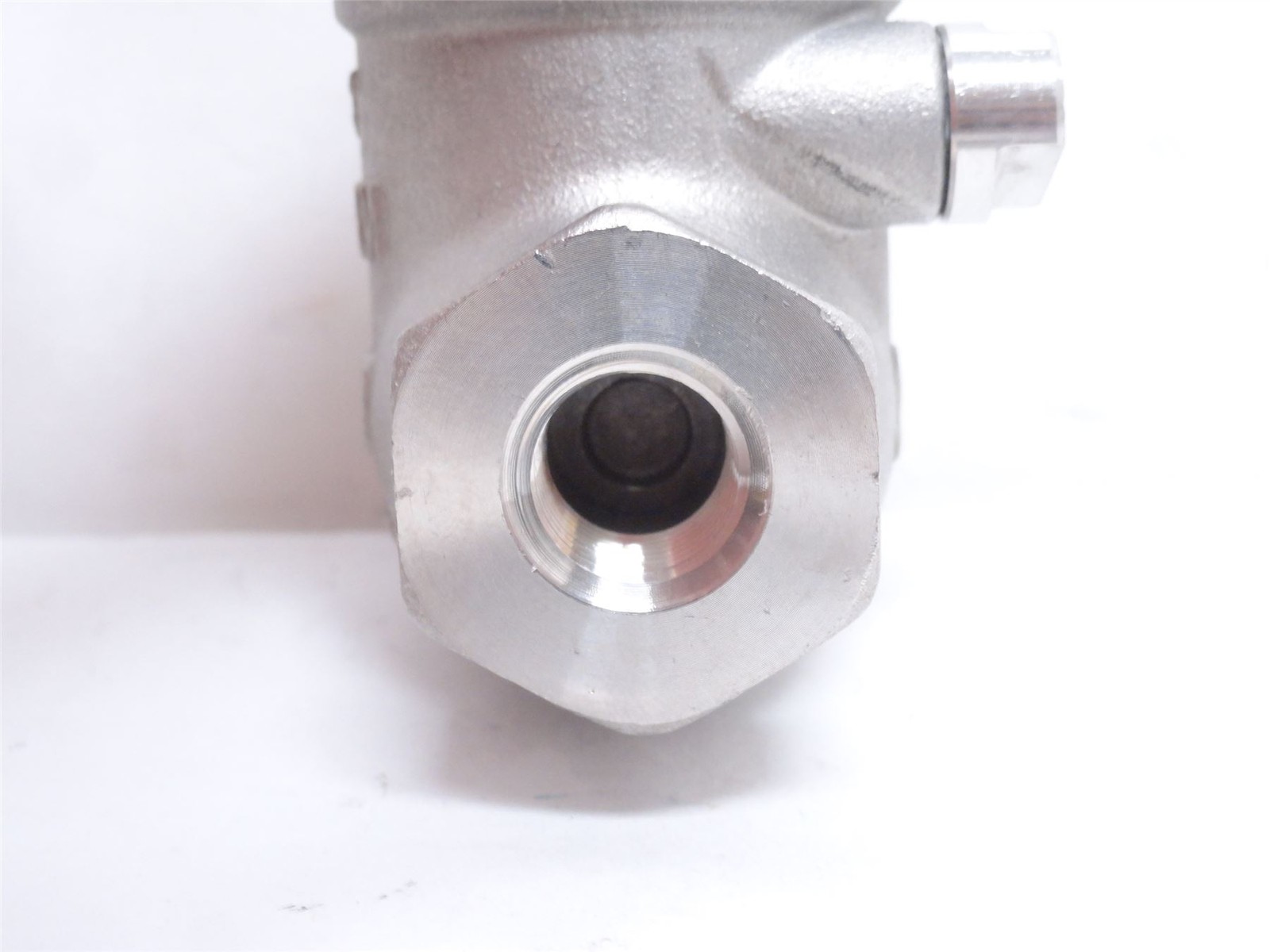 250125 New-No Box; Sharpe 20276-1/4 Swing Check Valve SS-316; Y Pattern; 1/4NPT